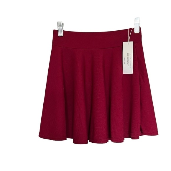 Urban Coco Maroon Velvet Skater Skirt size XS - Picture 1 of 10